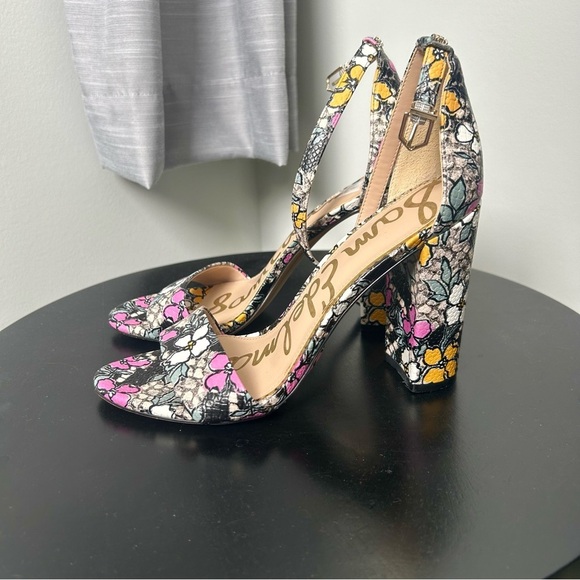 Sam Edelman Yaro Grey Black Snake Print Floral Block Heels - Picture 1 of 10